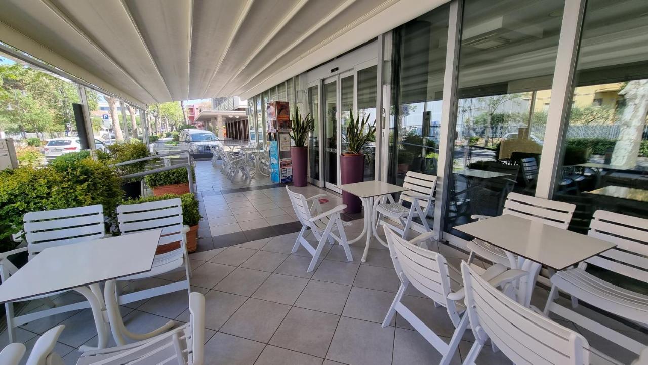 Hotel Costanza تْشيزيناتيكو المظهر الخارجي الصورة