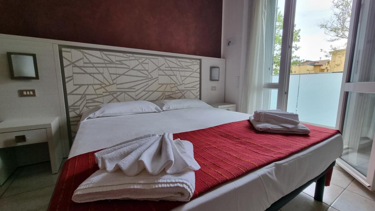 Hotel Costanza تْشيزيناتيكو المظهر الخارجي الصورة