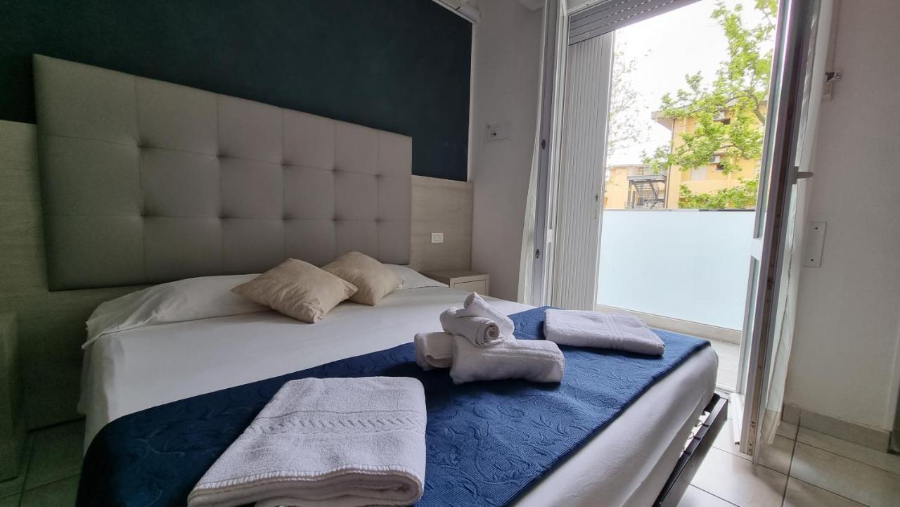 Hotel Costanza تْشيزيناتيكو المظهر الخارجي الصورة