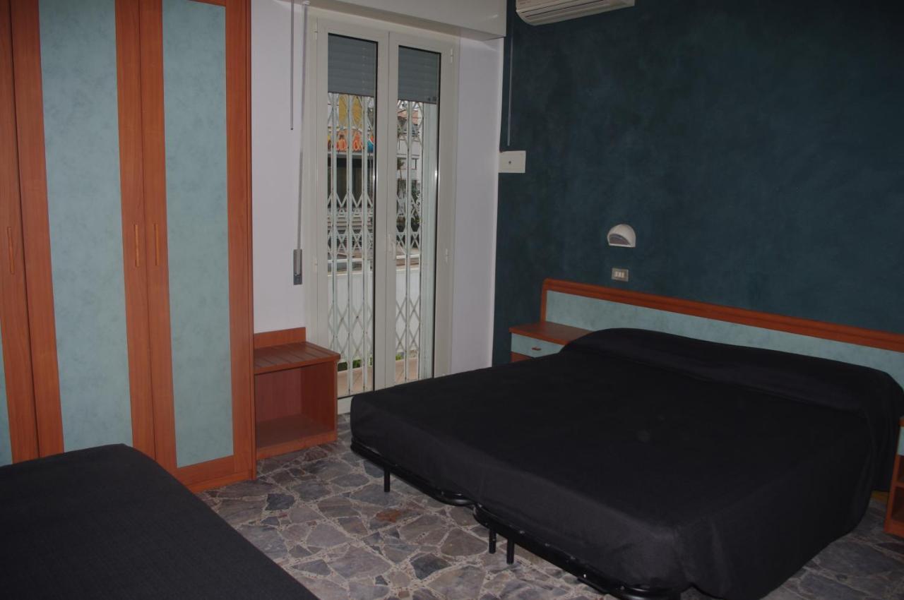 Hotel Costanza تْشيزيناتيكو المظهر الخارجي الصورة