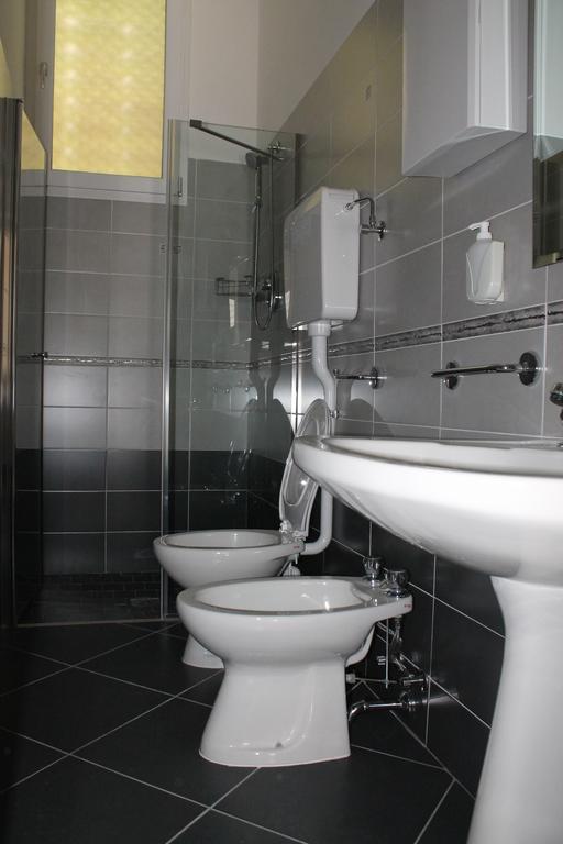 Hotel Costanza تْشيزيناتيكو الغرفة الصورة