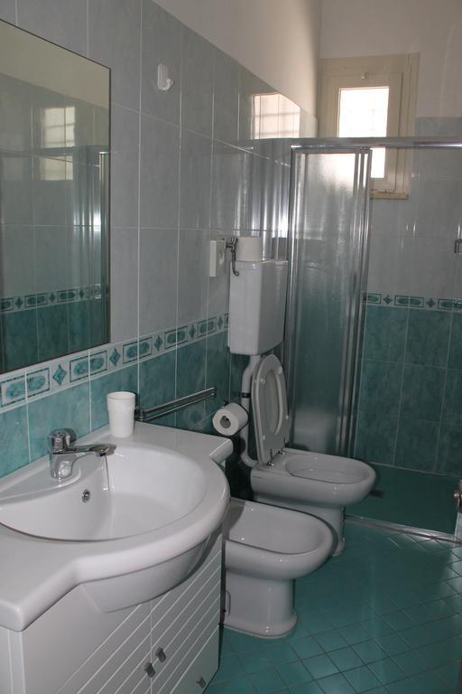 Hotel Costanza تْشيزيناتيكو الغرفة الصورة