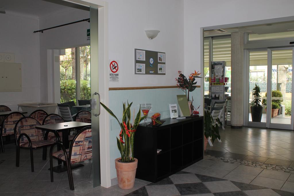 Hotel Costanza تْشيزيناتيكو المظهر الخارجي الصورة
